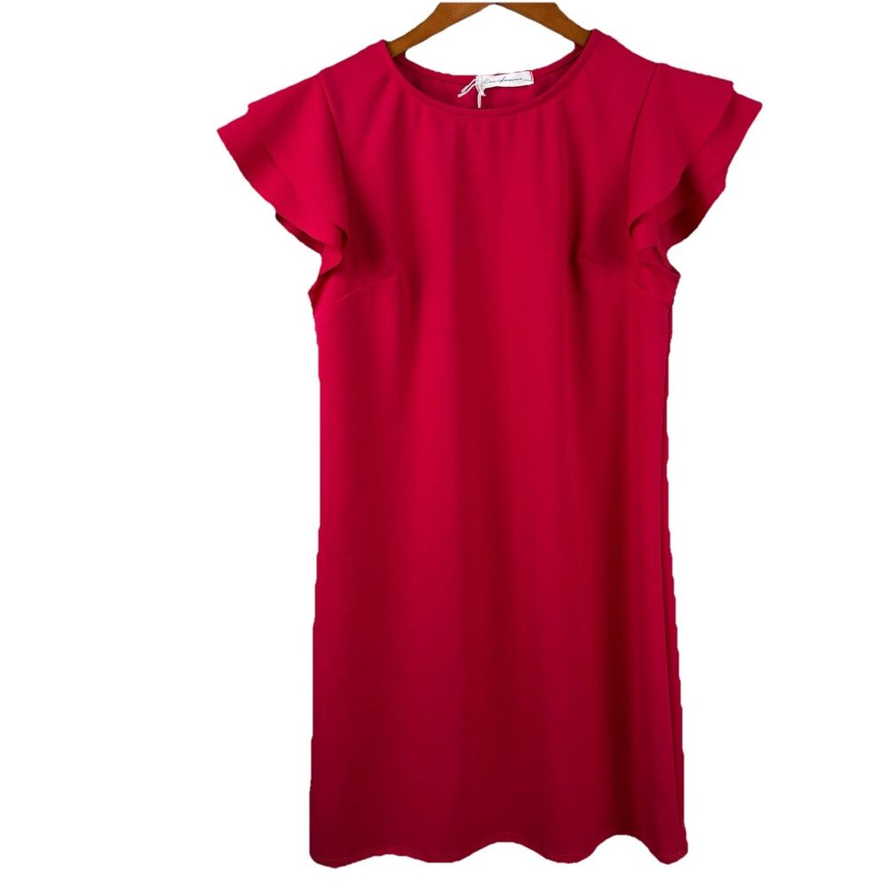 NWT Ces Femme Shift Dress size Medium Red Stretch Short Cap Ruffle Sleeve New